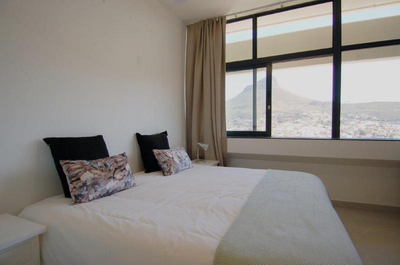 0 Bedroom Property for Sale in Oranjezicht Western Cape